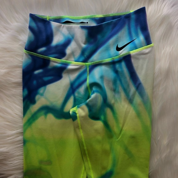 ❌SOLD❌ Nike Pants NWOT - Picture 4 of 7